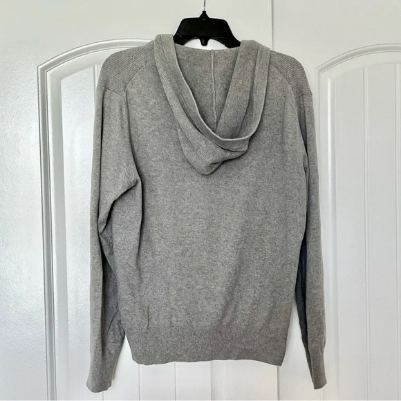 Banana republic grey sweater with hoodie, EUC - Picture 4 of 5